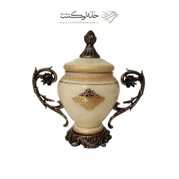 شکلات خوری گلابی در دار دسته دار پایه دار رومنس کرمی