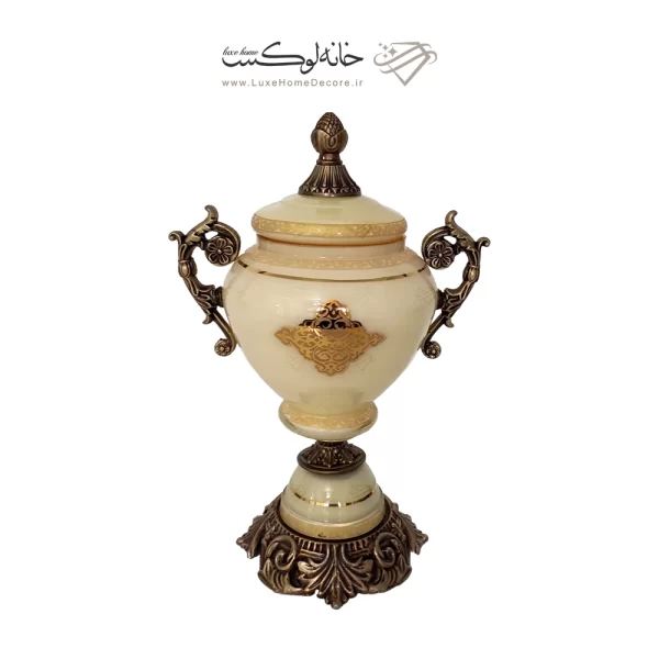 شکلات خوری گلابی کوچک در دار دسته دار پایه دار رومنس کرمی